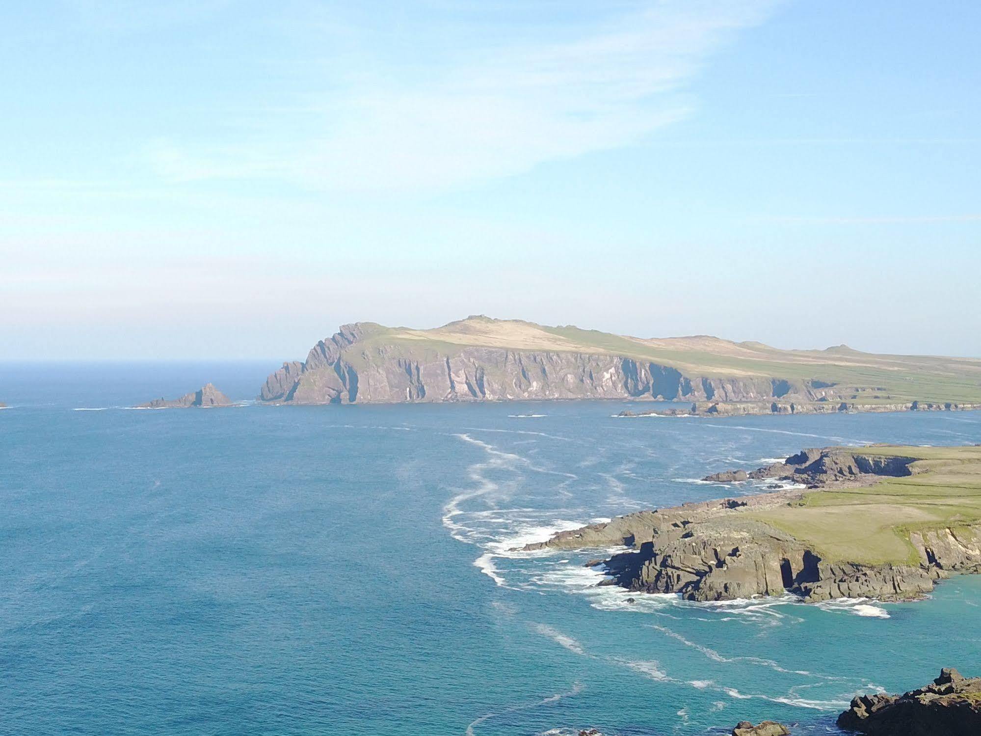 Hotel Ceann Sibeal Dingle Exterior photo